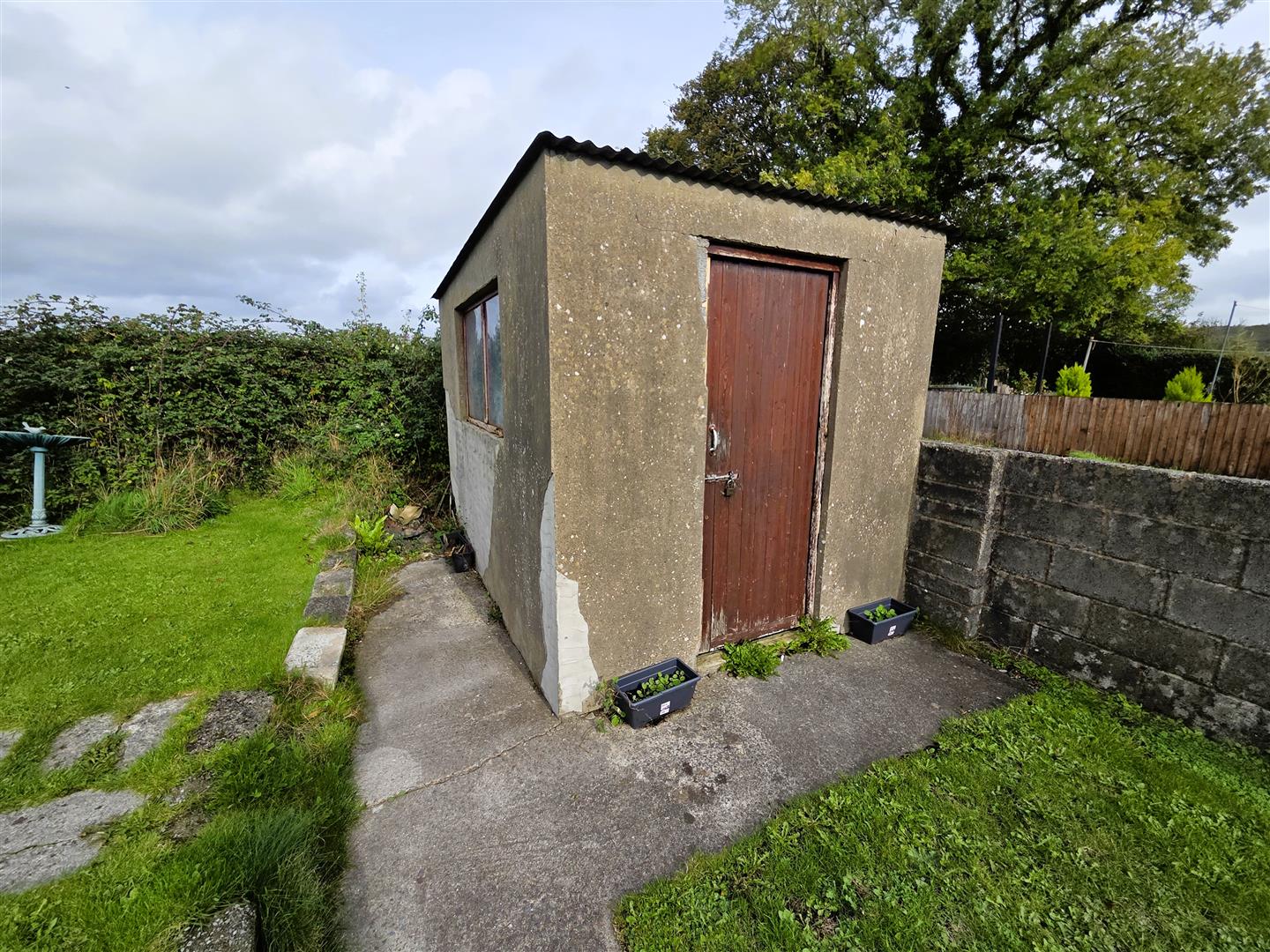 Heol Llanelli, Pontyates, Llanelli, SA15 5UH